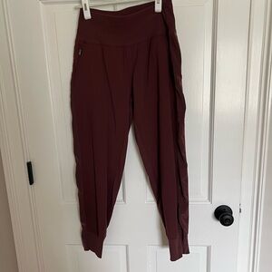 Women's ATHLETA Burgundy Pants